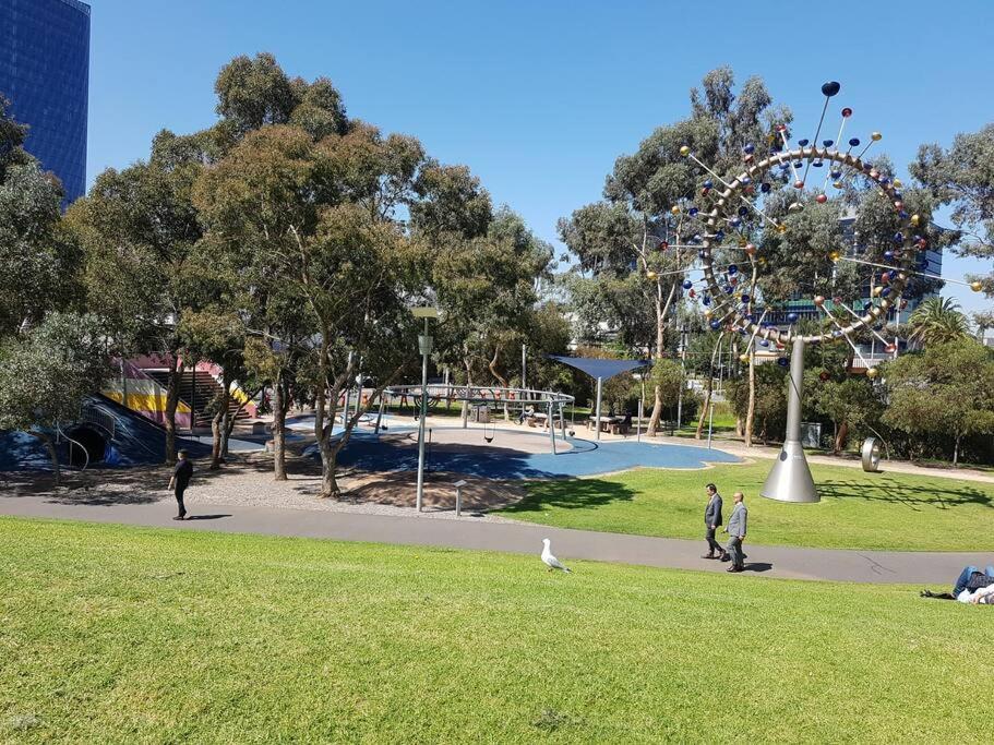 Melbourne Docklands Riverside Views Luaran gambar