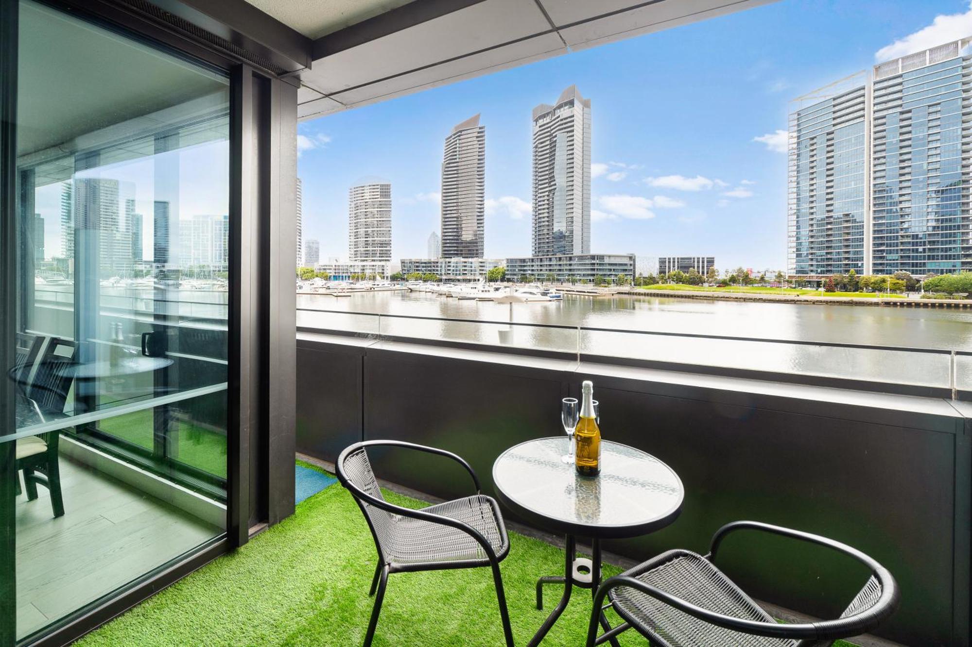 Melbourne Docklands Riverside Views Luaran gambar